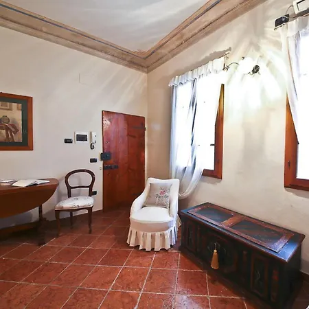 Apartment Vigna Nuova Laura *